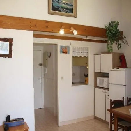 Appartement Les Coraux 4 *